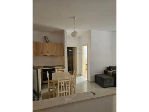 Tirane, shitet apartament 1+1+Ballkon Kati 1, 76 m² 210.000 € (Kompleksi Deliorgji)