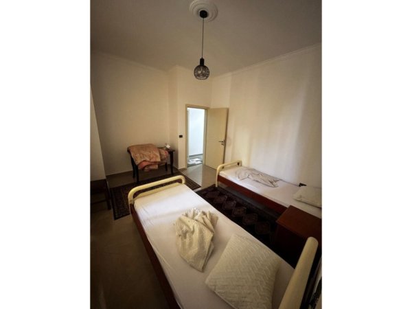 0683487469 Tirane, jepet me qera apartament 2+1 Kati 1, 100 m² 550 € (Tek Fondacioni Eleonora)