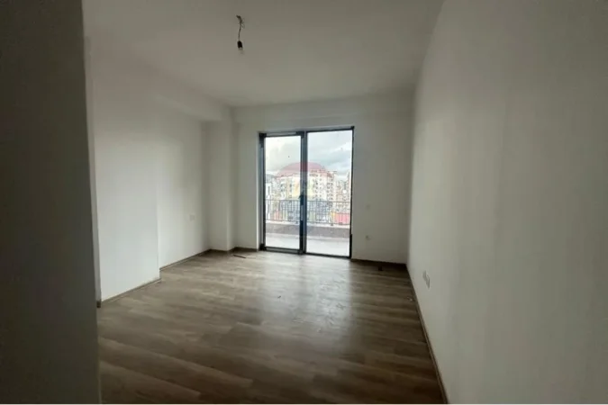 Tirane, jepet me qera apartament 2+1 , 105 m² 850 € (Rruga e Kavajes ID: 1003-222)