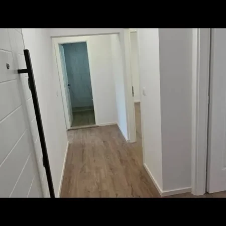 Tirane, shitet apartament 2+1 Kati 4, 64 m² 169.000 € (Rruga E Kavajës)