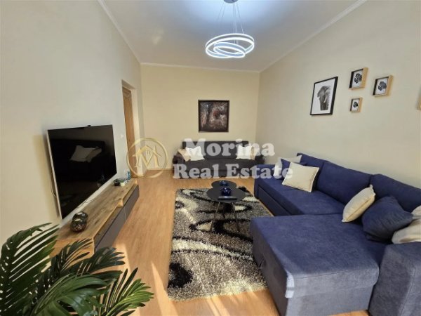 Tirane, jepet me qera apartament 1+1 Kati 4, 100 m² 600 € (21 Djetori)