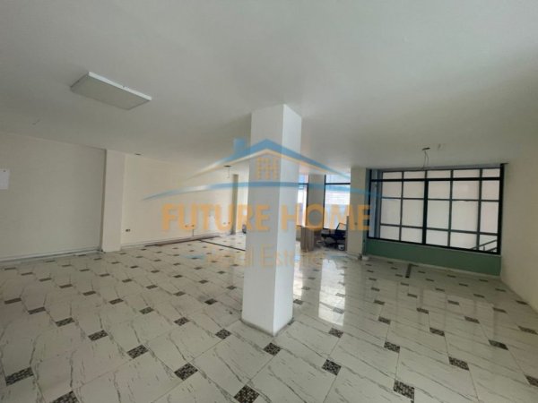 0683487469 Tirane, jepet me qera ambjent biznesi Kati 1, 175 m² 2.200 € (Prane Stadiumit Air Albania)