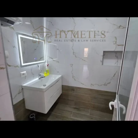 Tirane, shitet apartament 2+1 , 210.000 € (Rruga E Kavajës)