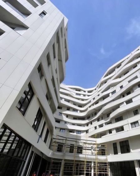 Tirane, shitet apartament 2+1 , 123 m² 279.000 € (spring rezidenca)