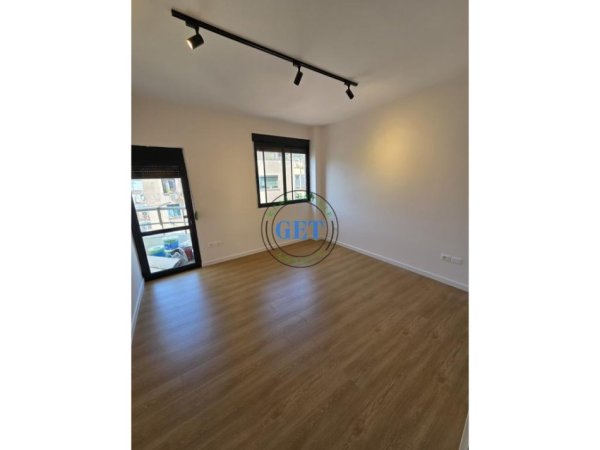 Durres, shitet apartament 2+1+Aneks+Ballkon Kati 5, 95 m² 235.000 € 