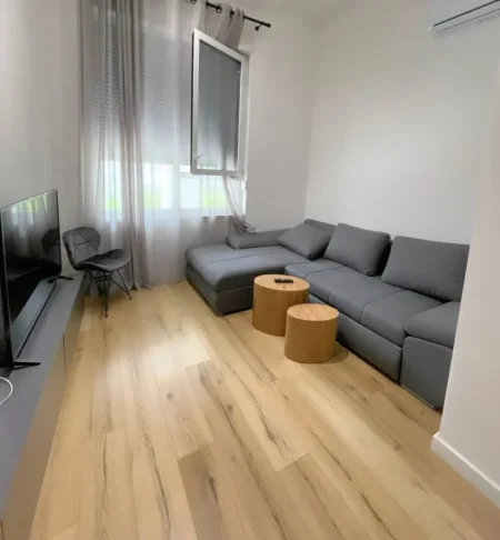 Tirane, shitet 1+1 , 71 m² 145.000 € (kompleksi kontakt)