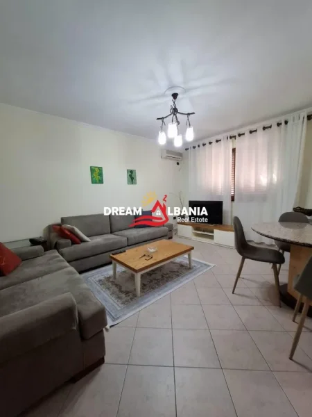 Tirane, jepet me qera apartament 2+1 Kati 2, 76 m² 600 € (ne Ali Dem prane Shkolles 1 Maji)