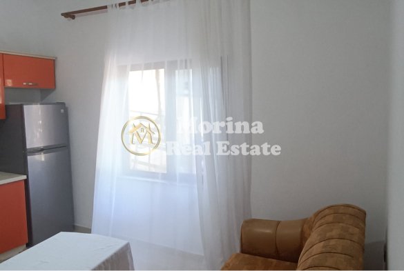 Tirane, jepet me qera apartament 1+1 Kati 1, 70 m² 320 € (Allias)