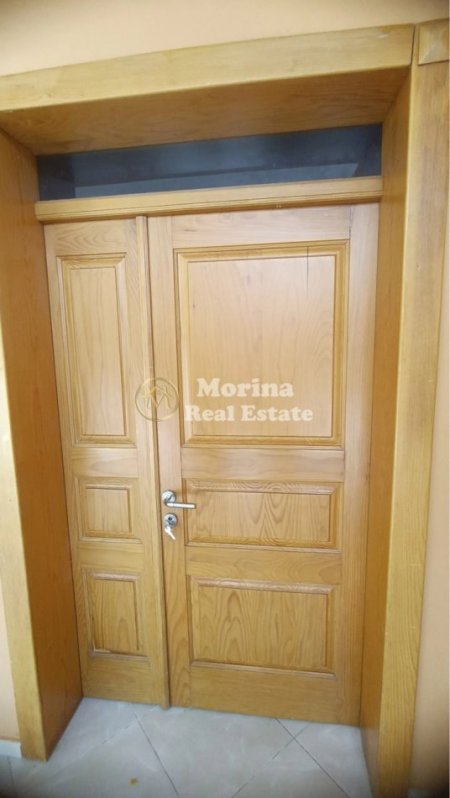 Tirane, jepet me qera apartament 1+1 Kati 1, 70 m² 320 € (Allias)