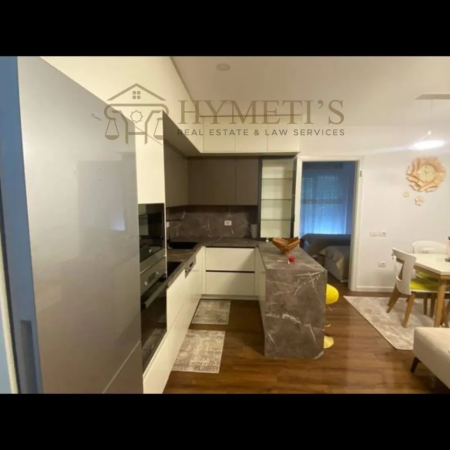 Tirane, shitet apartament 2+1 Kati 4, 93 m² 215.000 € (Liqeni i Thate)