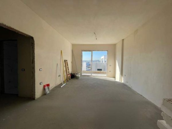 ofert apartament 2+1+BLK Kati 6, 101 m² 70.210 Euro (Kamez)