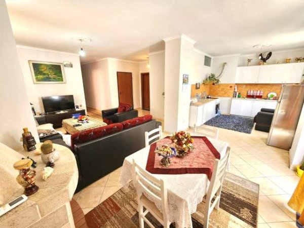 Tirane, shes apartament 2+1+BLK Kati 3, 133 m² 122.800 Euro (Rr. Sabri Preveza - ASTIR)