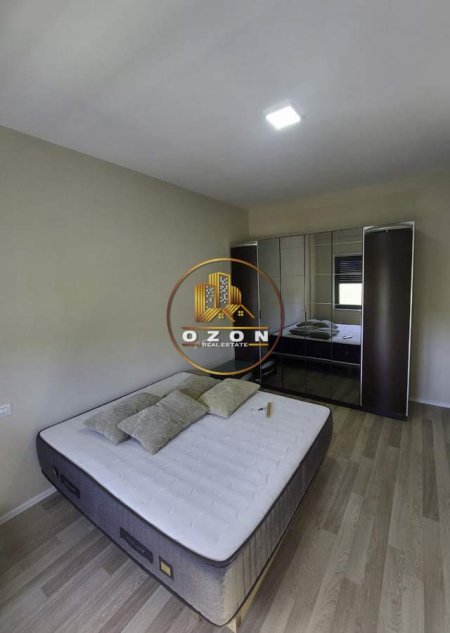 Tirane, jepet me qera apartament 2+1+A+BLK Kati 4, 120 m² 750 Euro (Zogu i Zi)