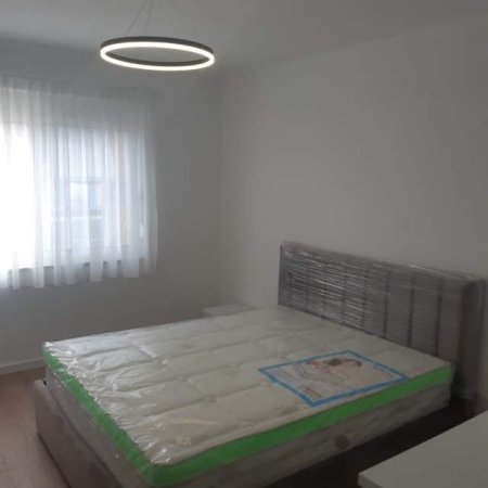 Tirane, shitet apartament 1+1 Kati 5, 80.000 Euro (Rruga Bardhyl)