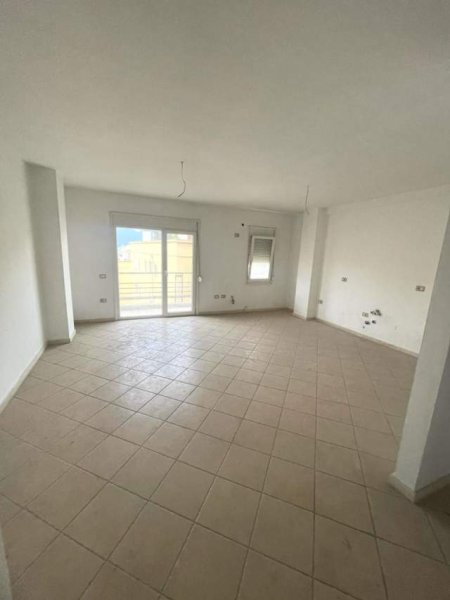 Tirane, shitet apartament 2+1+BLK Kati 2, 120 m² 145.000 Euro