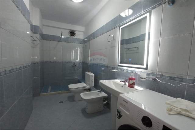 Tirane, shitet apartament 1+1 Kati 2, 74 m² 124.900 Euro (21 Dhjetori)