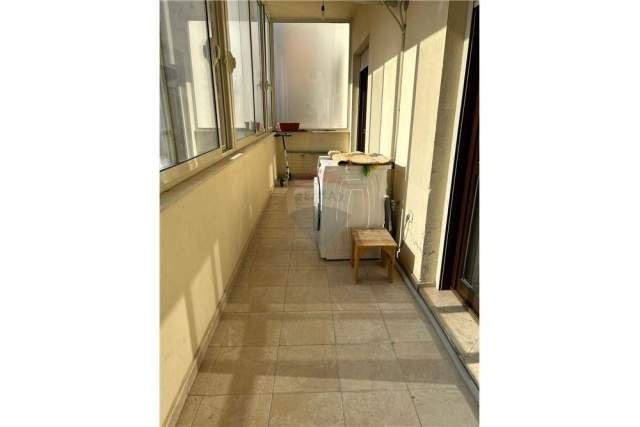 Tirane, jepet me qera apartament 1+1+BLK 75 m² 450 Euro (komuna e parisit)