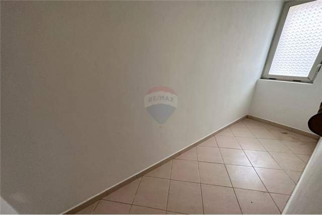 Tirane, jepet me qera apartament 2+1+BLK 100 m² 400 Euro (rruga elbasanit)