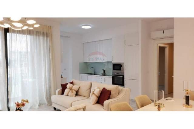 Tirane, jepet me qera apartament 2+1+BLK 100 m² 1.300 Euro (rruga elbasanit)