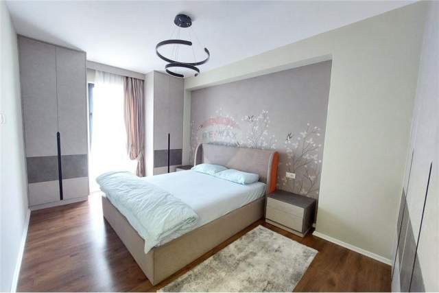 Tirane, jepet me qera apartament 2+1+BLK 100 m² 1.200 Euro (tirana e re)