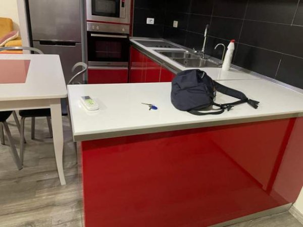 Tirane, shitet apartament 2+1+BLK Kati 6, 78 m² 117.000 Euro (Kompleksi KONTAKT-21 DHJETORI)