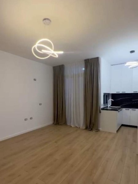 Tirane, shitet apartament 1+1 Kati 4, 65 m² 69.600 Euro (Astir)