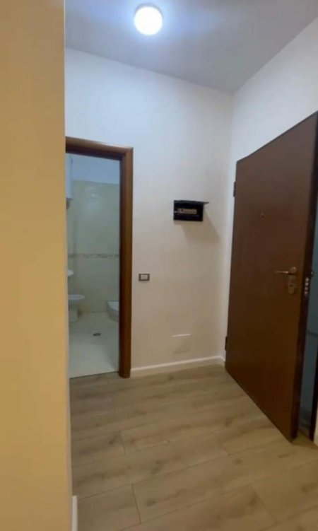 Tirane, shitet apartament 1+1 Kati 4, 65 m² 69.600 Euro (Astir)