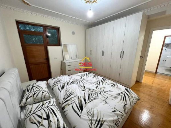 Tirane, jepet me qera apartament Kati 1, 100 m² 420 Euro (bektesh berberi)