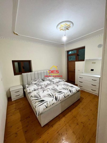 Tirane, jepet me qera apartament Kati 1, 100 m² 420 Euro (bektesh berberi)