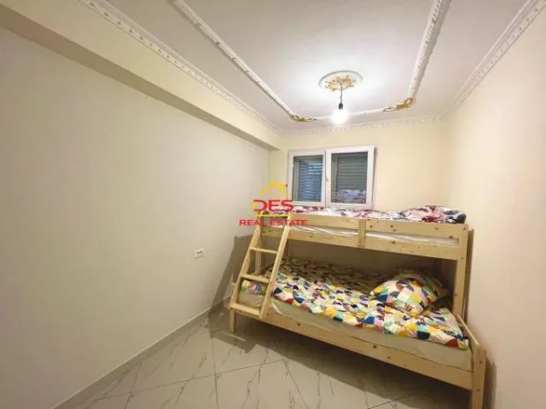Tirane, jepet me qera apartament Kati 1, 100 m² 420 Euro (bektesh berberi)