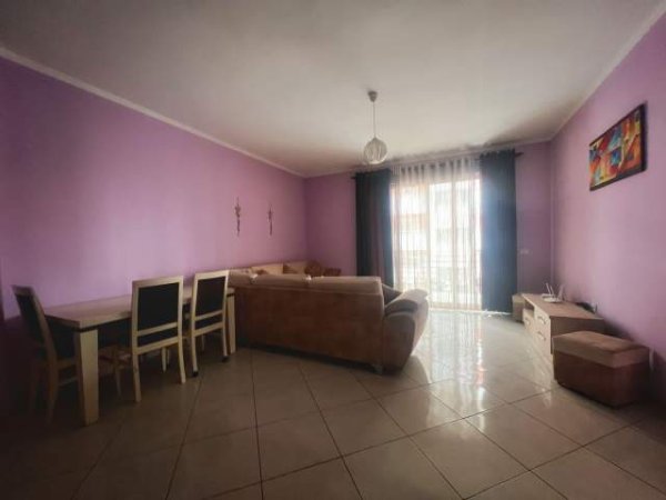 Tirane, jepet me qera apartament 2+1+BLK Kati 4, 80 m² 500 Euro (Dritan Hoxha)