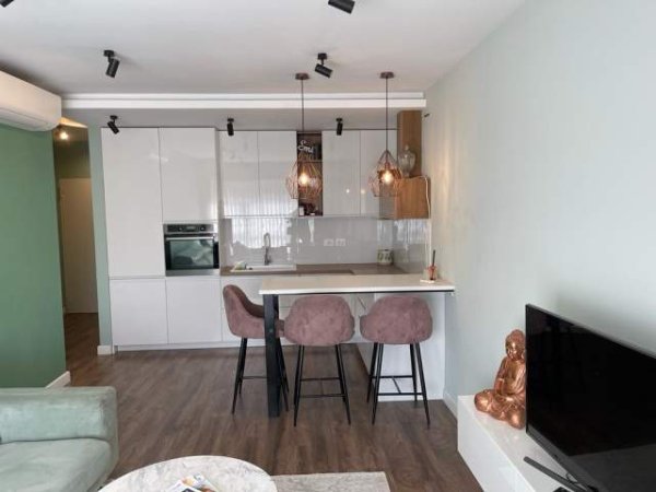 Tirane, shitet apartament 2+1+BLK Kati 5, 94 m² 150.000 Euro (Siri Kodra)