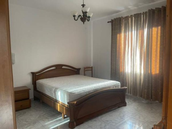 Tirane, jepet me qera shtepi 2+1+BLK Kati 1, 120 m² 40.000 Leke (Leandro Zoto)