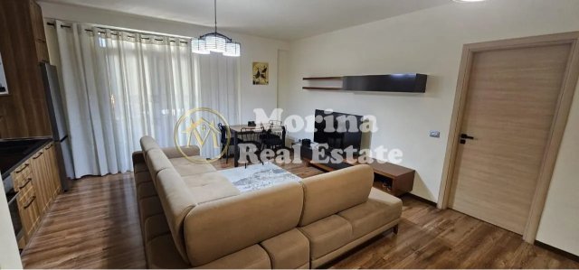Tirane, jepet me qera apartament 1+1 Kati 4, 70 m² 600 € (Rruga e Dibres)