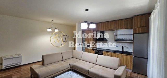 Tirane, jepet me qera apartament 1+1 Kati 4, 70 m² 600 € (Rruga e Dibres)