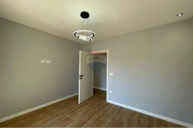 Tirane, shitet apartament 1+1+Ballkon Kati 6, 64 m² 118.000 € 