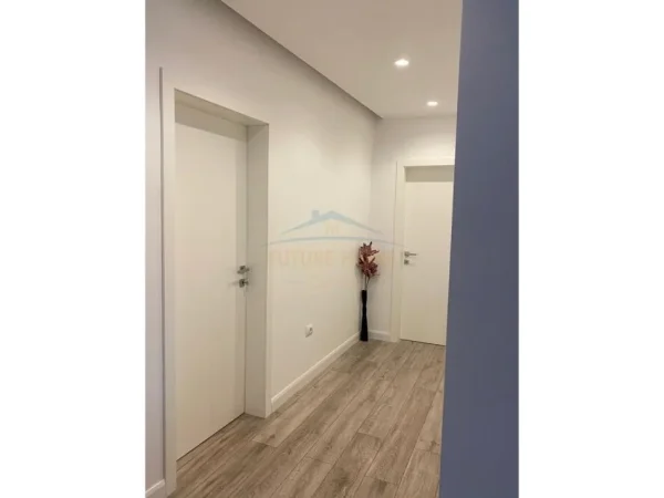 Durres, shitet apartament+verande | Penthouse 3+1+Ballkon Kati 6, 188 m² 300.000 € 