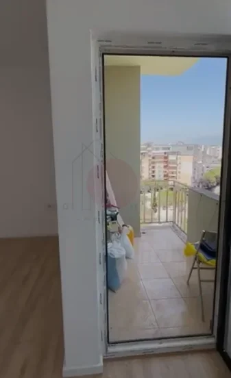 Tirane, jepet me qera apartament 1+1 Kati 9, 87.000 € 