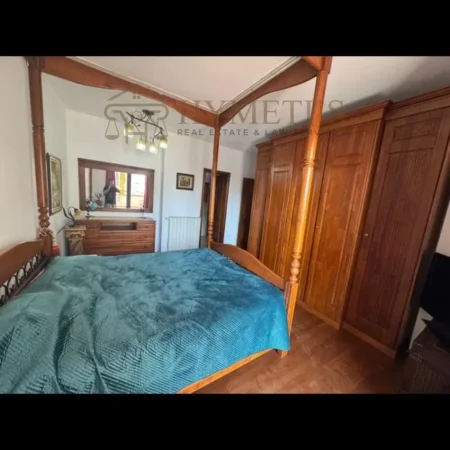 Tirane, jepet me qera apartament 2+1 Kati 5, 160 m² 650 € (Bulevardi Zhan D Ark)