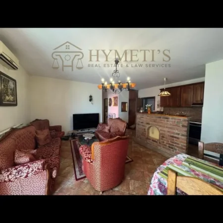 Tirane, jepet me qera apartament 2+1 Kati 5, 160 m² 650 € (Bulevardi Zhan D Ark)