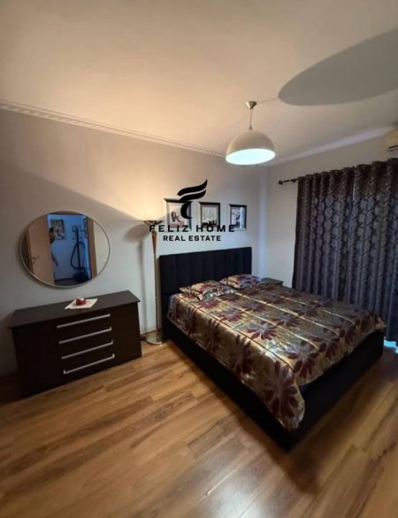 Tirane, jepet me qera apartament 2+1 Kati 3, 90 m² 550 € (DON BOSKO)