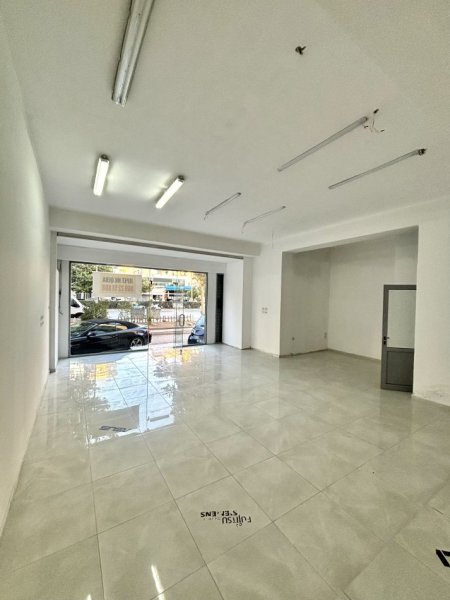 Vlore, jepet me qera ambjent biznesi Kati 0, 75 m² 70.000 lek neto (Rruga Transballkanike)