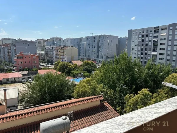 Tirane, shitet apartament 2+1 Kati 6, 80 m² 148.000 € (Komuna e Parisit)