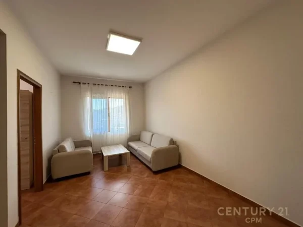 Tirane, shitet apartament 2+1 Kati 6, 80 m² 148.000 € (Komuna e Parisit)
