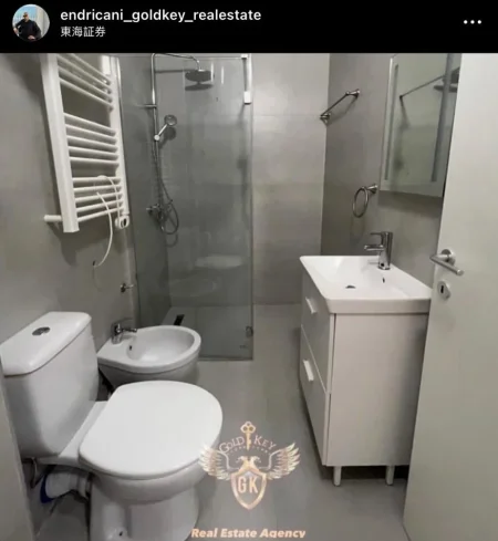 Durres, jepet me qera apartament 2+1+Ballkon Kati 1, 100 m² 600 € (PLAZH DURRES)