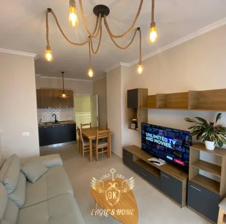 Durres, jepet me qera apartament 2+1+Ballkon Kati 1, 100 m² 600 € (PLAZH DURRES)