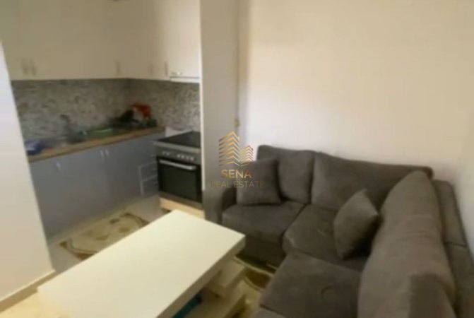 Tirane, jepet me qera apartament 1+1 Kati 4, 50 m² 380 € (Kompleksi Fratari)