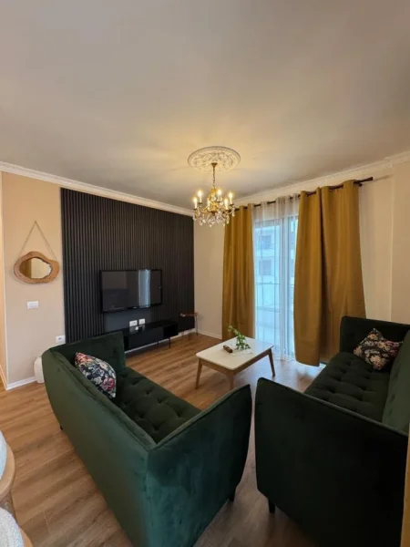 Tirane, jepet me qera apartament 2+1+Aneks+Ballkon Kati 3, 109 m² 750 € (Rruga Xhanfize Keko)