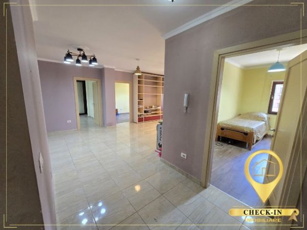Tirane, shitet apartament 3+1+Aneks+Ballkon Kati 1, 130 m² 240.000 € (Kopshti Botanik)