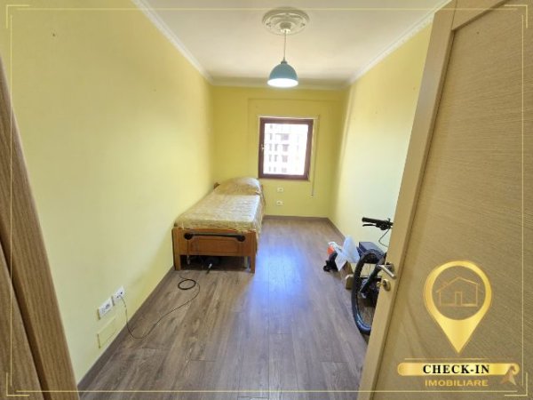 Tirane, shitet apartament 3+1+Aneks+Ballkon Kati 1, 130 m² 240.000 € (Kopshti Botanik)